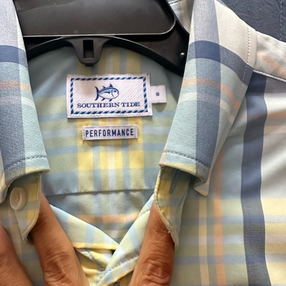 Southern Tide shirt - Picture 2 of 2